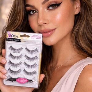 Andrea 5-of-a-Kind False Eyelashes – Style #45